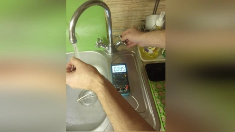 Жители Владимира пожаловались на чрезмерно горячую воду в кранах