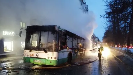 Во Владимире заменят сгоревший автобус