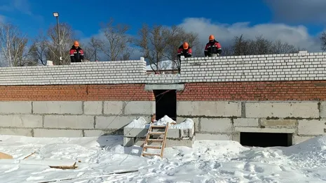 В Гусь-Хрустальном чиновники поставили камеры для слежки за строительством школы