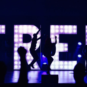 От шоу про отношения до ремейка «Русалочки». Как провести выходные во Владимире