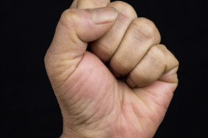 В Петушках 17-летний парень попал под следствие за избиение 37-летнего мужчины