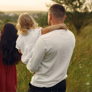 Владимирским родителям выплатили 3,56 млрд рублей