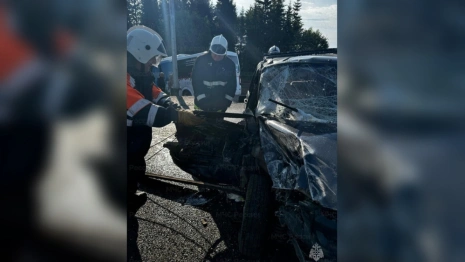 Человека зажало в искореженном авто после ДТП под Суздалем