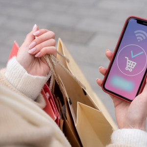 Россияне не готовы полностью перейти на онлайн-покупки