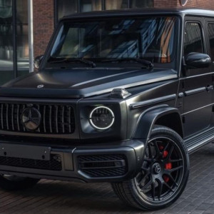 Во Владимире выставили на продажу «Гелик» за 20,8 млн рублей