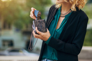 Женщины во Владимирской области назвали желаемую зарплату