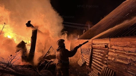 Спасатели трижды за сутки тушили пожары в жилом секторе во Владимирской области