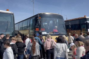 Во Владимире в лагерь «Дружба» отправились 350 детей