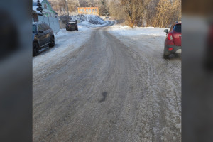 Частный сектор в центре Владимира после жалоб жителей посыпали песком