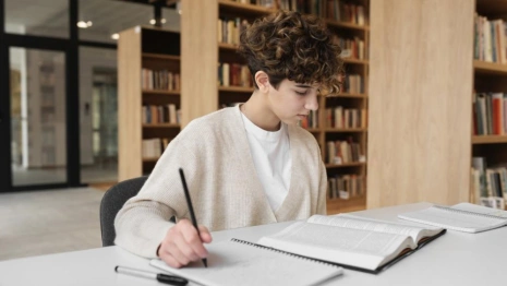 Завалившие ОГЭ 9-классники из Владимирской области смогут бесплатно учиться в колледжах