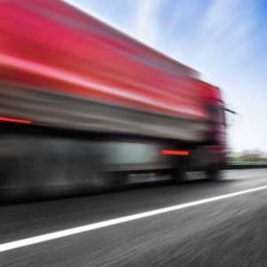 Брат и сестра из Собинского района незаконно оборудовали парковку для фур