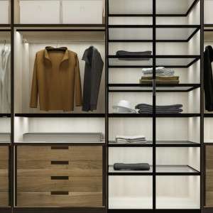 Житель Владимирской области отсудил 66,3 тыс. рублей за просроченную доставку шкафа