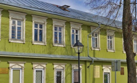 Православная гимназия в Суздале обвинила минобразования и замгубернатора в нарушении закона