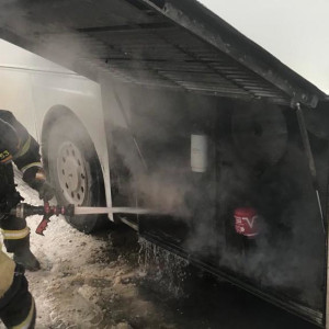 В центре Владимира вспыхнул экскурсионный автобус