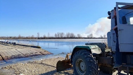 Под Муромом восстановили движение на поврежденном льдом мосту