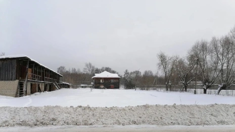 Во владимирском поселке снесли портящие облик аварийные дома
