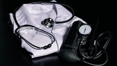 Во Владимире заведующий горбольницы избежал срока за подделку документов
