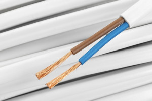 Двоих работников завода в Юрьев-Польском будут судить за кражу 115 кг меди