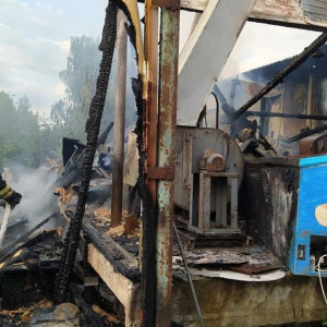 Под Муромом произошел крупный пожар в здании-холодильнике