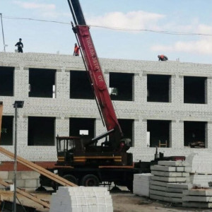 Новую школу в Гусь-Хрустальном достроят к началу осени
