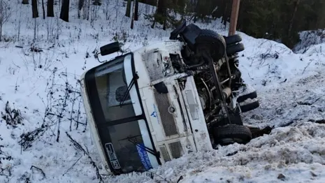 Во Владимирской области автобус с пассажирами в салоне попал в ДТП