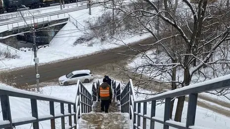 Во Владимире коммунальщики убрали снег с центральных улиц и лестниц