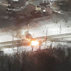 На улице Мира во Владимире сгорела легковушка