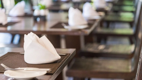 Во Владимире задумались о расторжении контракта с поставщиком невкусных обедов в школы