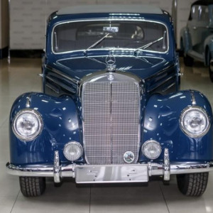 Во Владимире на продажу выставили 72-летний Mercedes