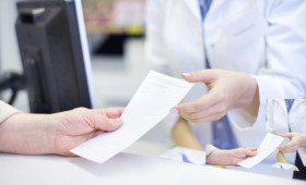 В Меленках тяжелобольного 10-летнего ребенка оставили без жизненно важных лекарств