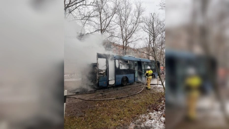 В Гусь-Хрустальном загорелся автобус