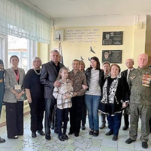 Во владимирской школе открыли мемориальную доску в честь погибшего в СВО капитана