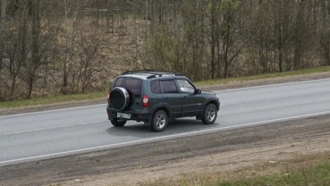 Во Владимирской области экс-заключенный угнал из колонии «Ниву» и КамАЗ