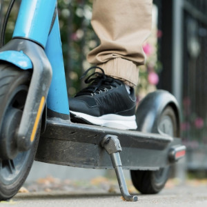 Во Владимире ограничат скорость и запретят повсеместную парковку электросамокатов