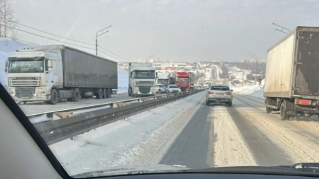 На «Огуречной горе» во Владимире снова выросли пробки из фур