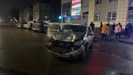 В Муроме человек пострадал в массовой аварии у ТЦ