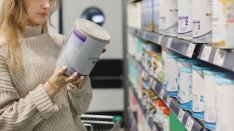 В Вязниках жительница Вологды на Mercedes украла банки с детским питанием