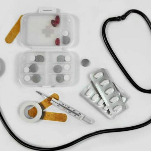 В двух школах Суздальского района ученики остались без медицинской помощи