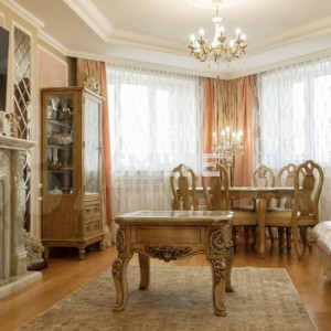 Во Владимире квартиру с «королевским ремонтом» выставили на продажу за 32 млн рублей