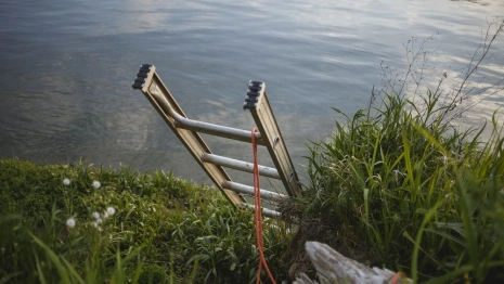 Суздальских чиновников заставят очистить Каменку от строительного мусора 