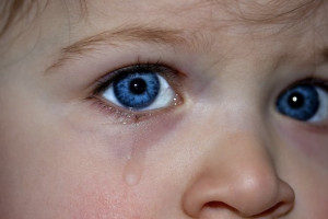 У разбившейся после падения с 10 этажа девушки во Владимире осталась 2-летняя дочь