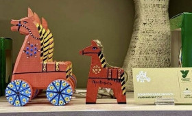 Игрушку из Гороховца выставили в универмаге «Россия» в Москве