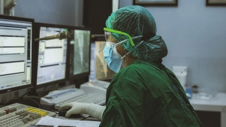 Появился график работы владимирских поликлиник в праздничные выходные