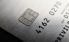 В Камешково сиделка украла крупную сумму денег у матери бойца СВО