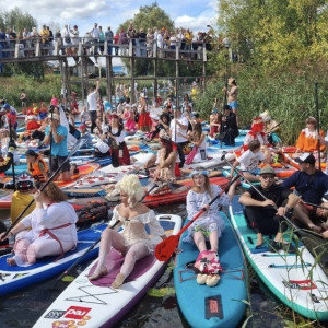 В Суздале прошел карнавал на сапах-2025