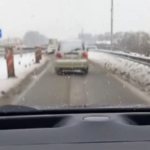 Во Владимирской области перекрыли полосу на мосту трассы М-7