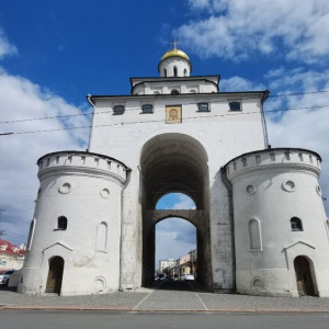 Подросток пойдет под суд за сообщение о взрыве Золотых ворот во Владимире