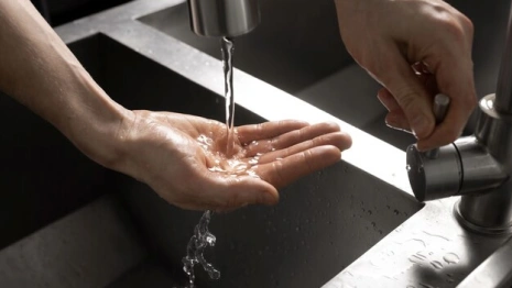 Падение опоры ЛЭП на трубы в Гороховецком районе оставило жителей без воды