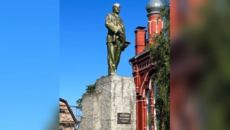 В Камешково временно уберут памятник Ленину