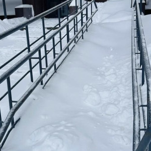 Дворы 170 домов во Владимире утонули в снегу